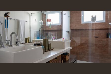 Apartamento à venda com 213m², 3 quartos e 2 vagas