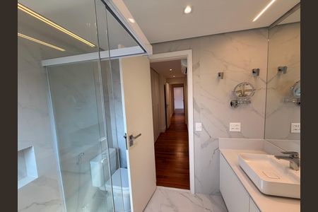 Apartamento à venda com 3 quartos, 180m² em Indianópolis, São Paulo