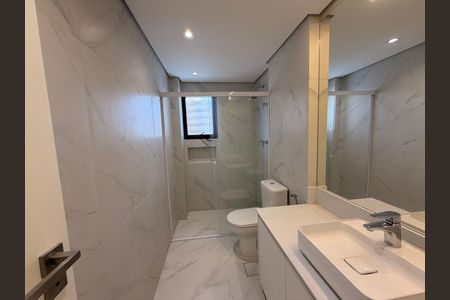 Apartamento à venda com 3 quartos, 180m² em Indianópolis, São Paulo