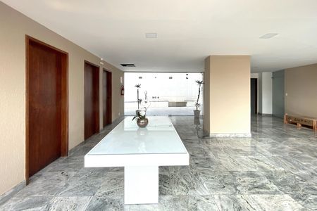 Apartamento à venda com 1600m², 3 quartos e 9 vagasÁrea comum - Salão de festas