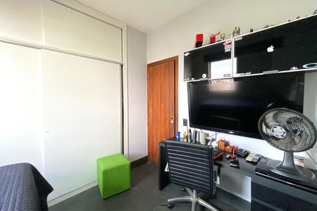 Apartamento à venda com 1600m², 3 quartos e 9 vagasquarto 2