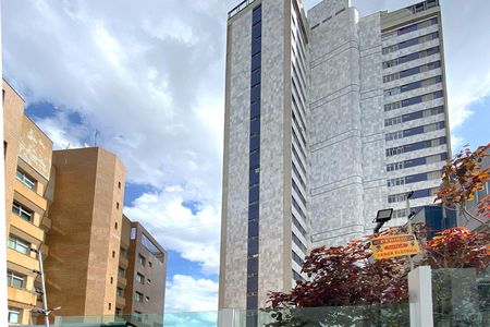 Apartamento à venda com 1600m², 3 quartos e 9 vagasFachada