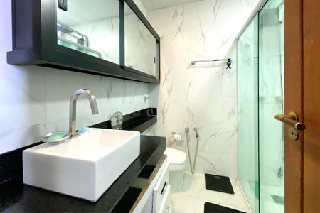 Apartamento à venda com 1600m², 3 quartos e 9 vagasBanheiro da Suíte 1