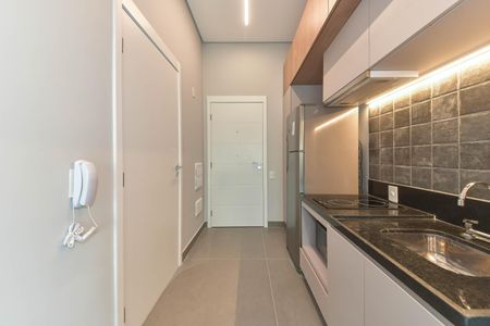 Cozinha de kitnet/studio para alugar com 1 quarto, 25m² em Jardim das Acacias, São Paulo