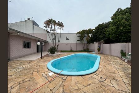 Apartamento para alugar com 450m², 3 quartos e 4 vagasPiscina
