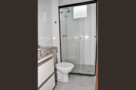 Apartamento à venda com 43m², 2 quartos e 1 vagaDetalhe - Banheiro Social