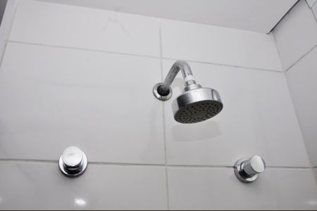 Apartamento à venda com 43m², 2 quartos e 1 vagaDetalhe - Banheiro Social