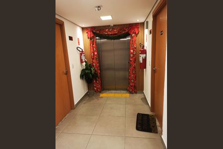 Apartamento à venda com 43m², 2 quartos e 1 vagaHall de entrada