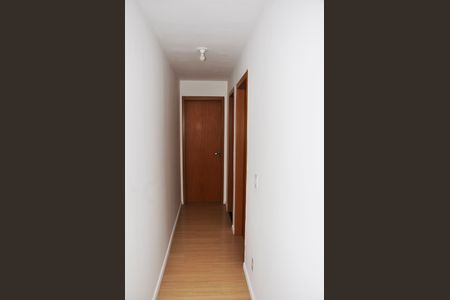 Apartamento à venda com 43m², 2 quartos e 1 vagaDetalhe - Corredor Quartos