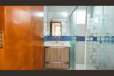 Apartamento à venda com 83m², 2 quartos e 3 vagasBanheiro