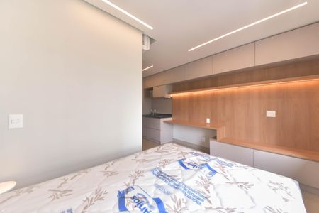 Quarto de kitnet/studio para alugar com 1 quarto, 25m² em Campo Belo, São Paulo