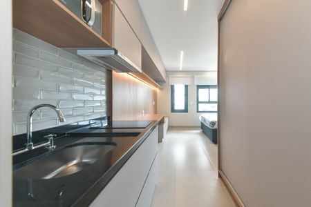 Cozinha de kitnet/studio para alugar com 1 quarto, 25m² em Campo Belo, São Paulo