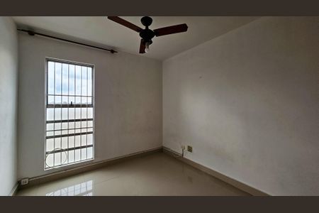 Apartamento à venda com 88m², 3 quartos e 3 vagas Apartamento à venda com 88m², 3 quartos e 3 vagasQuarto 2