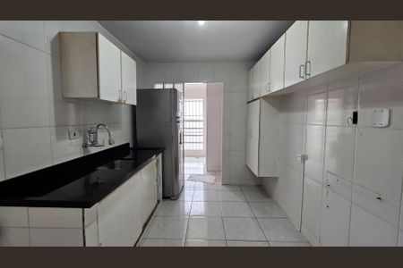 Apartamento à venda com 88m², 3 quartos e 3 vagas Apartamento à venda com 88m², 3 quartos e 3 vagasCozinha