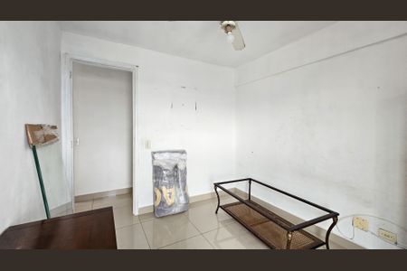 Apartamento à venda com 88m², 3 quartos e 3 vagas Apartamento à venda com 88m², 3 quartos e 3 vagasQuarto 3