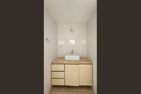 Apartamento à venda com 88m², 3 quartos e 3 vagas Apartamento à venda com 88m², 3 quartos e 3 vagasBanheiro 1