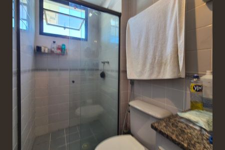 Apartamento para alugar com 90m², 3 quartos e 2 vagasBanheiro suite 