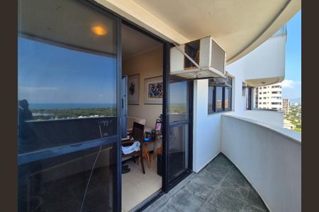 Apartamento para alugar com 90m², 3 quartos e 2 vagasVaranda 