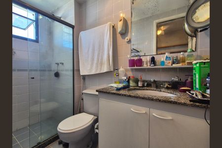 Apartamento para alugar com 90m², 3 quartos e 2 vagasBanheiro suite 