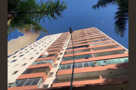 Apartamento à venda com 76m², 3 quartos e sem vagaFachada Predio