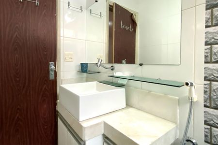 Apartamento à venda com 300m², 4 quartos e sem vagaBanheiro da Suíte 1