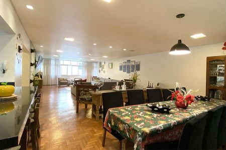 Apartamento à venda com 4 quartos, 300m² em Centro, Belo Horizonte