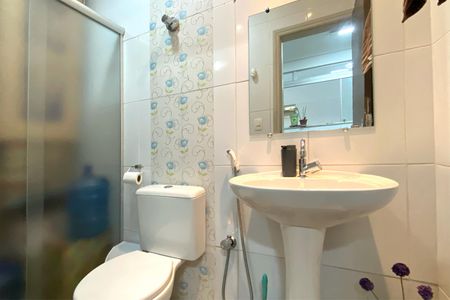 Apartamento à venda com 300m², 4 quartos e sem vagaBanheiro de serviço