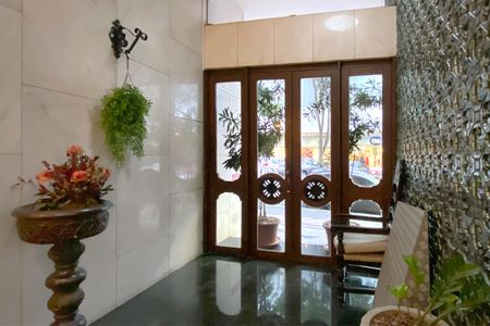 Apartamento à venda com 300m², 4 quartos e sem vagaÁrea comum - Hall