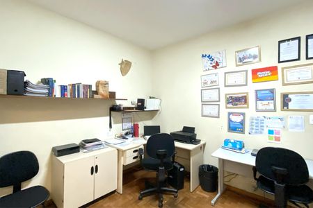 Apartamento à venda com 300m², 4 quartos e sem vagaSala de TV