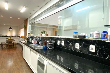 Apartamento à venda com 300m², 4 quartos e sem vagaCozinha