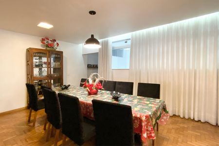 Apartamento à venda com 300m², 4 quartos e sem vagaSala de Jantar