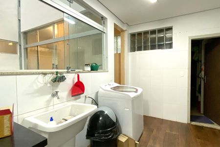 Apartamento à venda com 300m², 4 quartos e sem vagaÁrea de Serviço