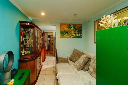 Sala de casa à venda com 2 quartos, 70m² em Vila Gustavo, São Paulo