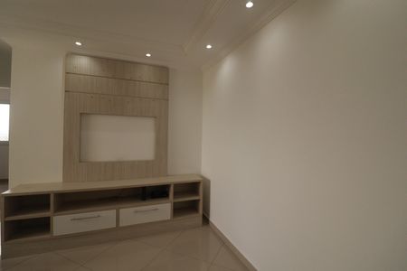 Sala de apartamento para alugar com 2 quartos, 45m² em Vila Angelica, Jundiaí
