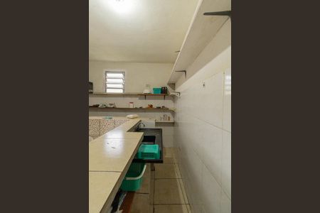 Casa à venda com 219m², 4 quartos e 3 vagasSalão 