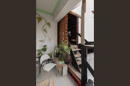 Casa à venda com 219m², 4 quartos e 3 vagasSalão 