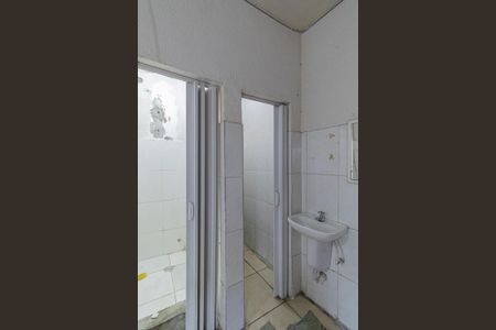 Casa à venda com 219m², 4 quartos e 3 vagasBanheiro Salão 