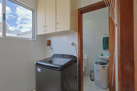 Apartamento à venda com 98m², 3 quartos e 2 vagasÁrea de Serviço