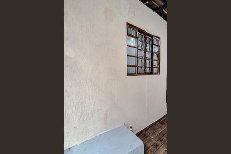 Casa para alugar com 50m², 2 quartos e 1 vagaÁrea externa