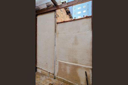 Casa para alugar com 50m², 2 quartos e 1 vagaÁrea externa