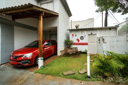 Casa de condomínio à venda com 70m², 2 quartos e 1 vagaÁrea de convivência