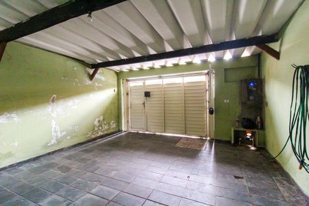 Casa à venda com 140m², 4 quartos e 2 vagasGaragem