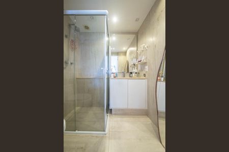 Apartamento à venda com 108m², 1 quarto e 2 vagasBanheiro