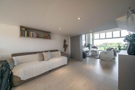 Apartamento à venda com 108m², 1 quarto e 2 vagasSala de TV