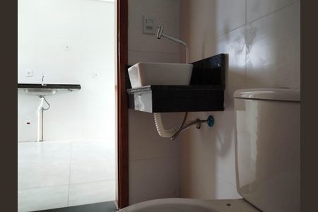 Apartamento para alugar com 37m², 2 quartos e 1 vaga Apartamento para alugar com 37m², 2 quartos e 1 vagaBanheiro