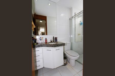 Apartamento à venda com 85m², 3 quartos e 2 vagasBanheiro Social