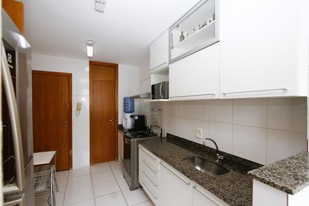 Apartamento à venda com 85m², 3 quartos e 2 vagasCozinha
