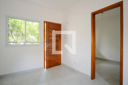 Apartamento para alugar com 37m², 2 quartos e 1 vagaSala/Cozinha