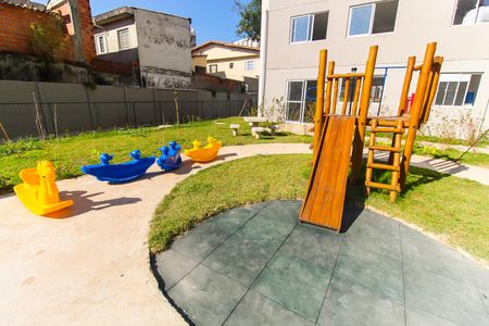 Apartamento para alugar com 44m², 2 quartos e sem vagaPlayground