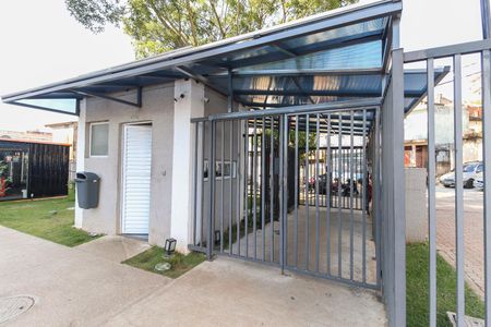 Apartamento para alugar com 44m², 2 quartos e sem vagaEntrada - Mercadinho